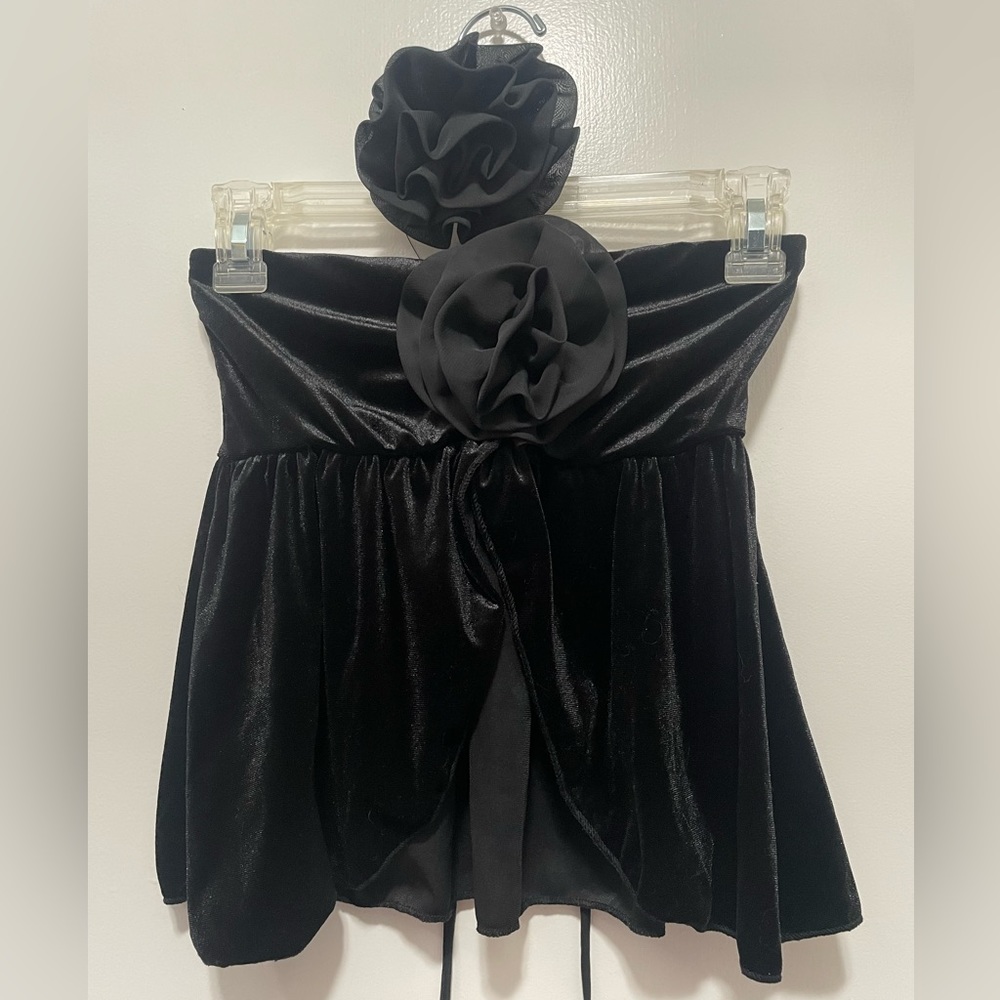 Fashion Nova - Victoria Open Front Black Velvet Tube Top - Women’s Size Small